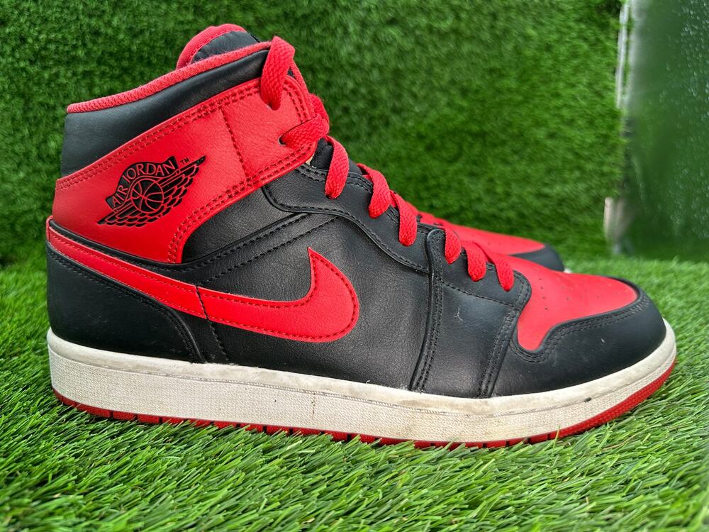 Nike Jordan 1 Mid DQ8426-060 Athletic Sneaker Men's 11 Red Leather Cushioned